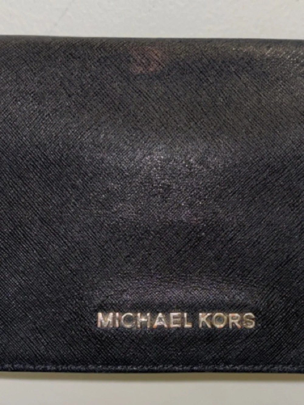 👛 Michael Kors Black Crossbody with Gold Hardware👛